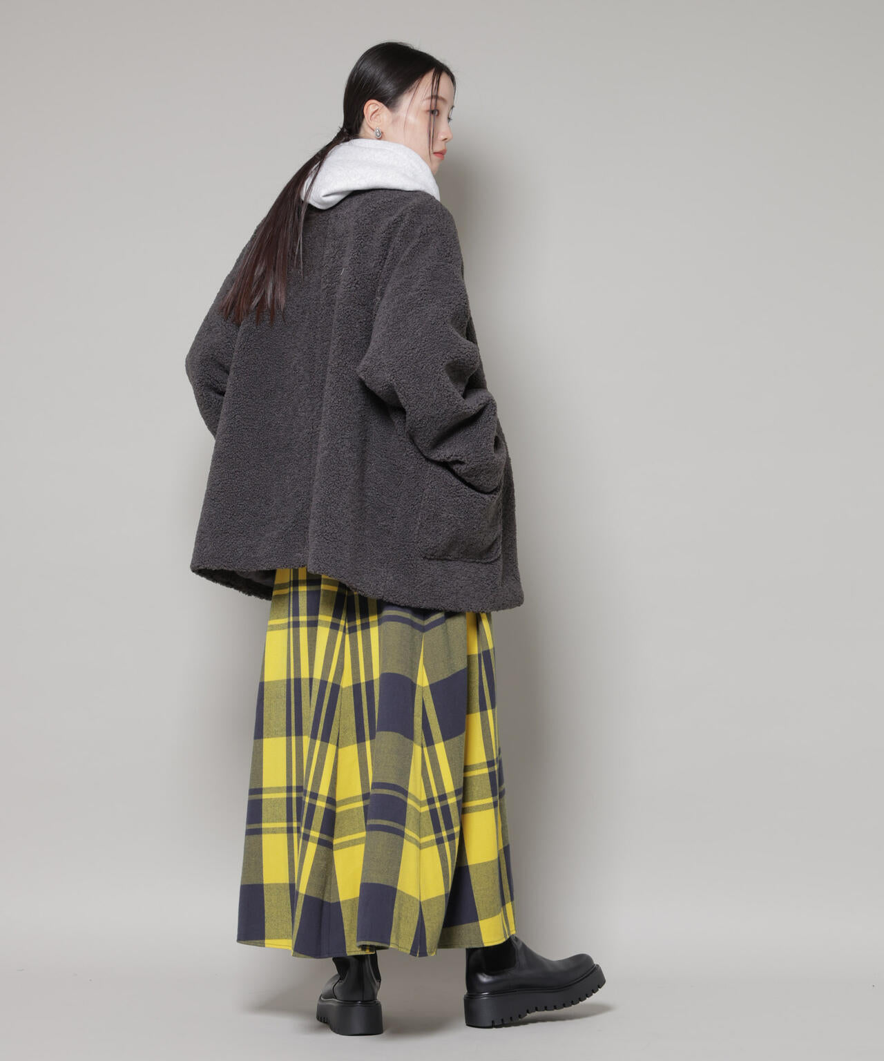 ソフトボアノーカラーミドルコート