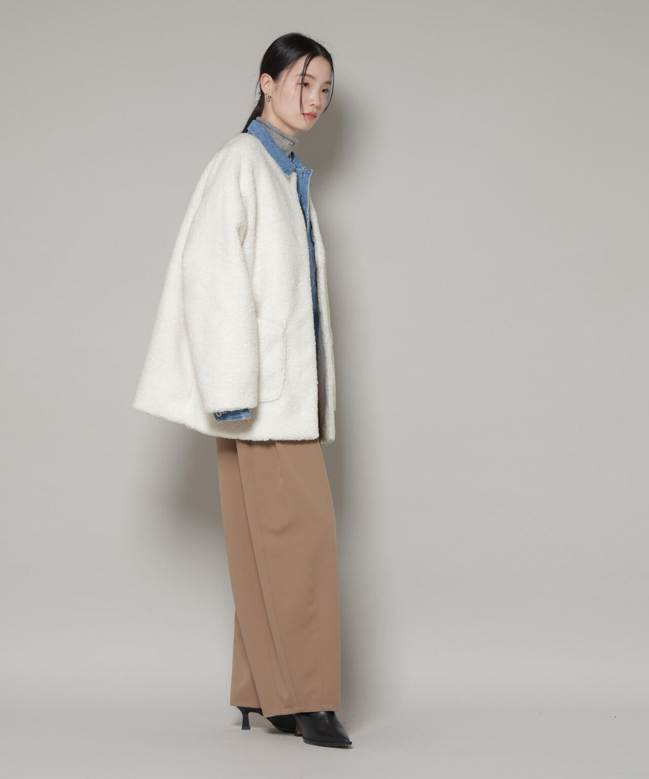 ソフトボアノーカラーミドルコート