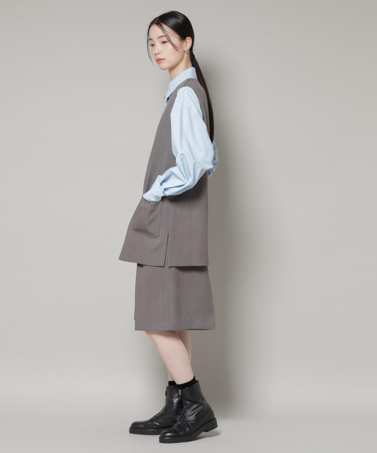 Vネックベスト×ハーフパンツ セットアップ