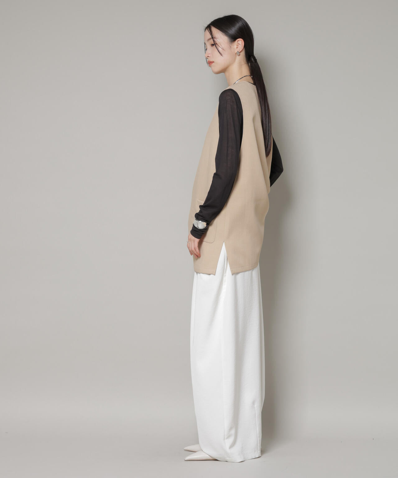 NANO universe（ナノ・ユニバース）　ペプラム Vネック セットアップ Ranan｜Vネックペプラムセットアップ | Rakuten Fashion(楽天