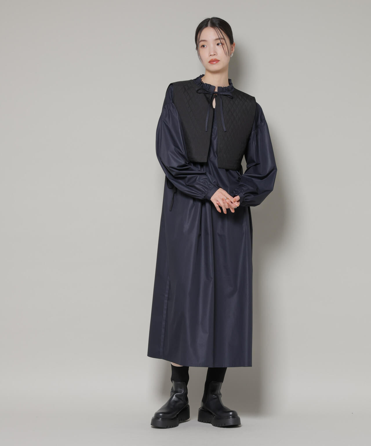 キルティングベスト×ギャザーワンピース アンサンブルセット