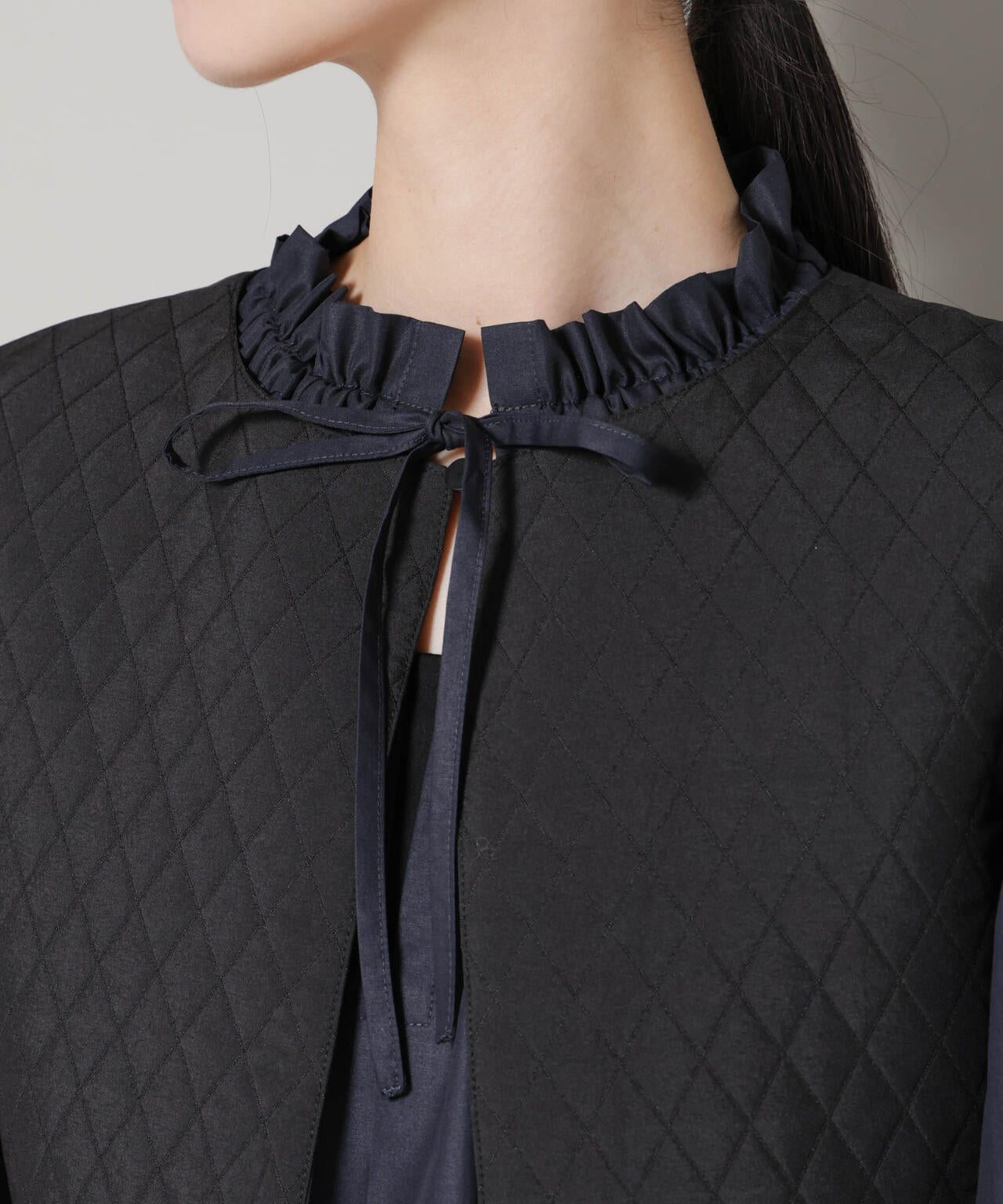 キルティングベスト×ギャザーワンピース アンサンブルセット | NANO
