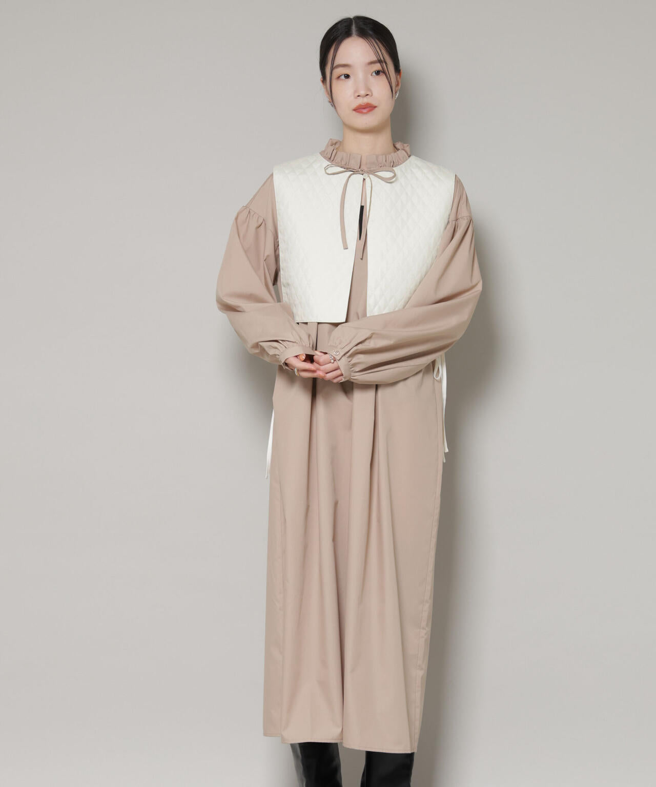 キルティングベスト×ギャザーワンピース アンサンブルセット