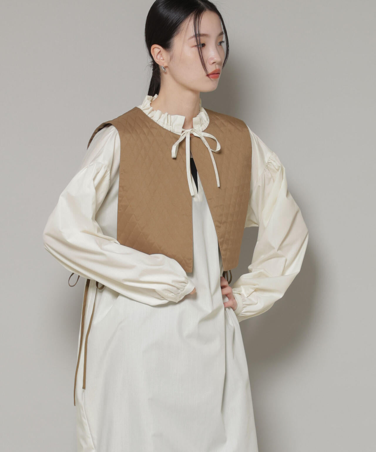 キルティングベスト×ギャザーワンピース アンサンブルセット