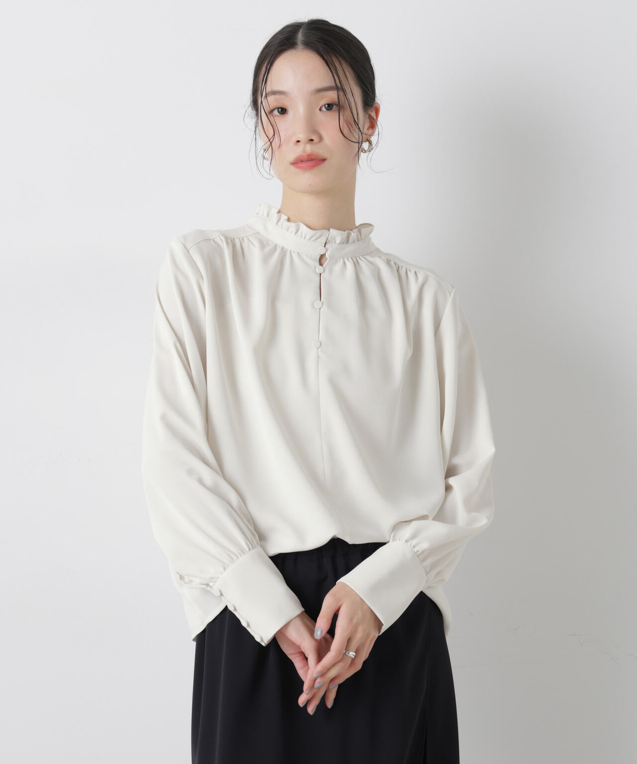 前後2wayスタンドカラーギャザーブラウス | NANO universe（ナノ