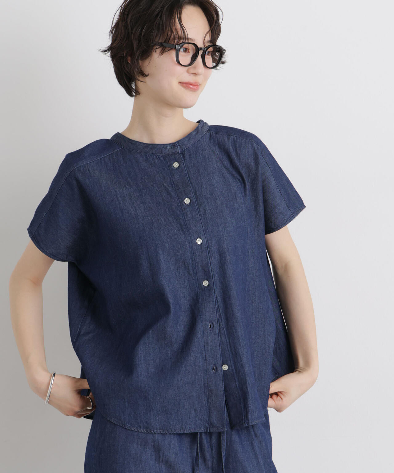 166cm　B:84 W:60 H:86 着用サイズ：F