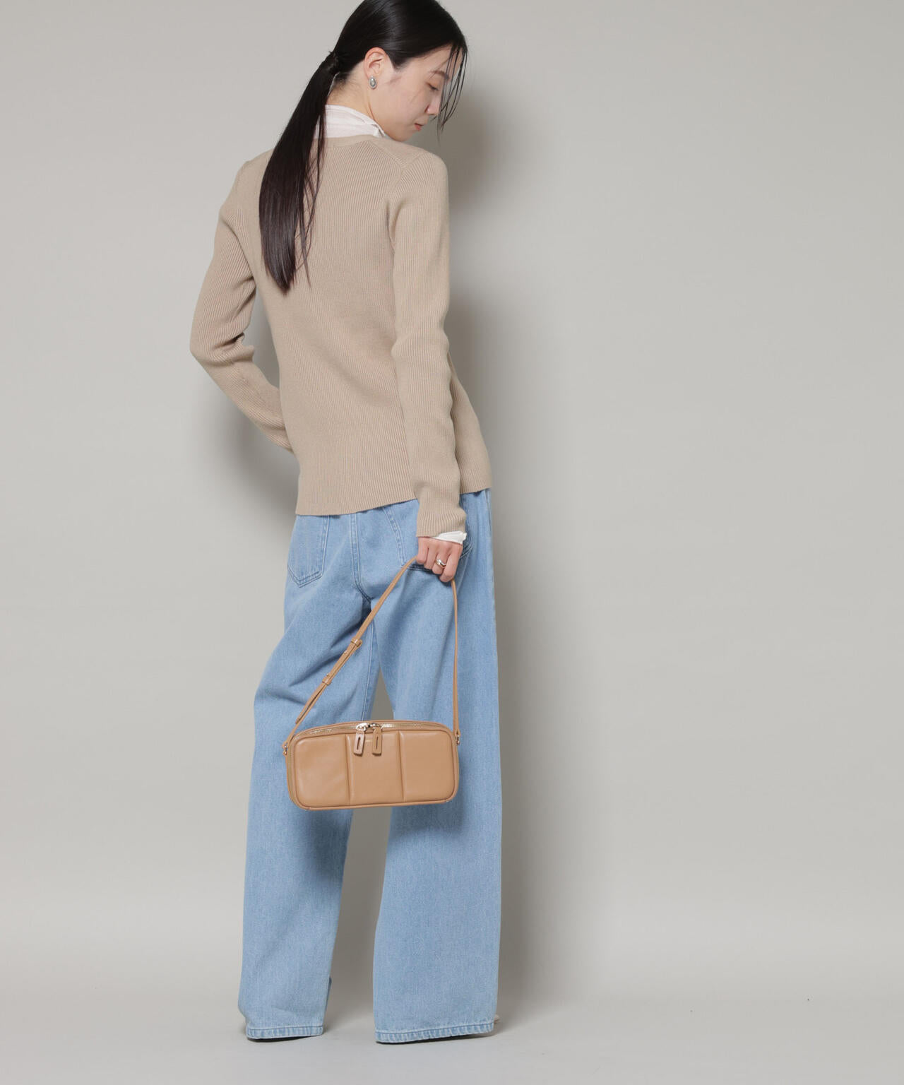 裾スリットVネックリブカーディガン