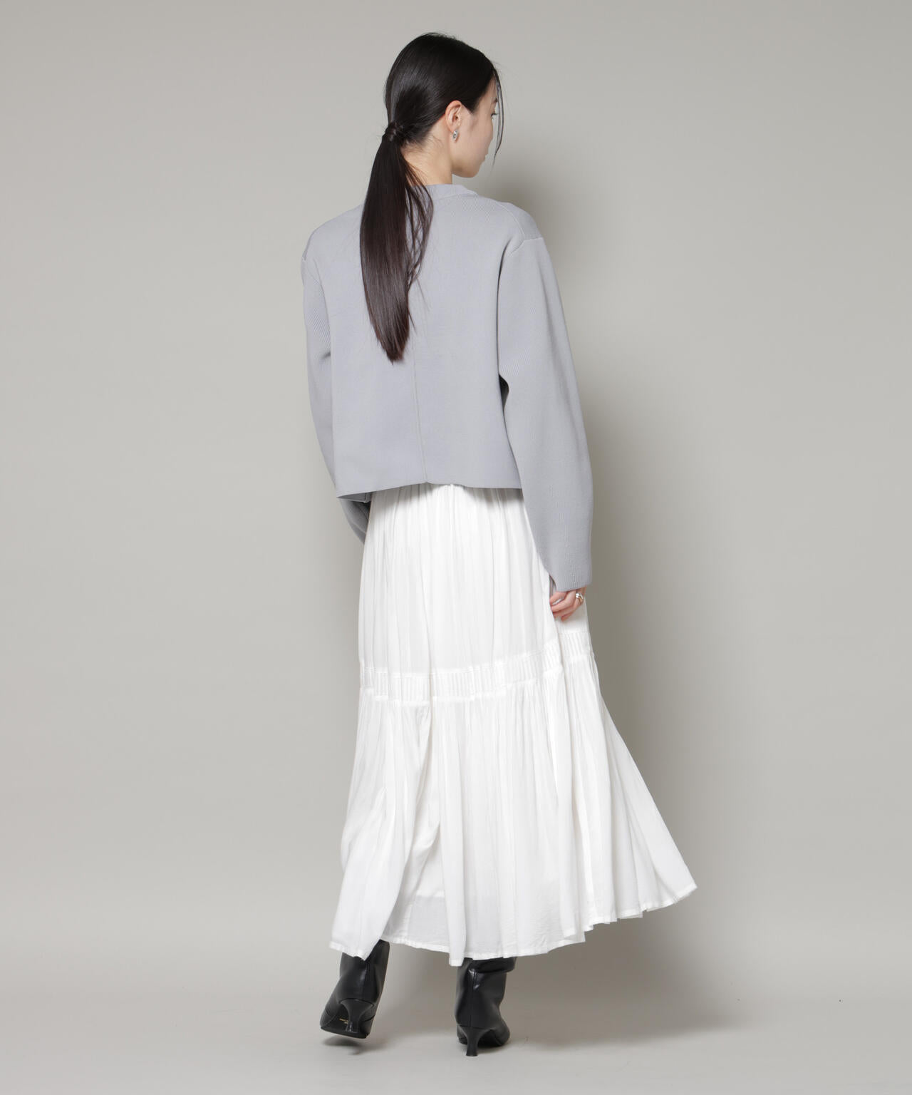 ビッグボタンクルーネックニットカーディガン