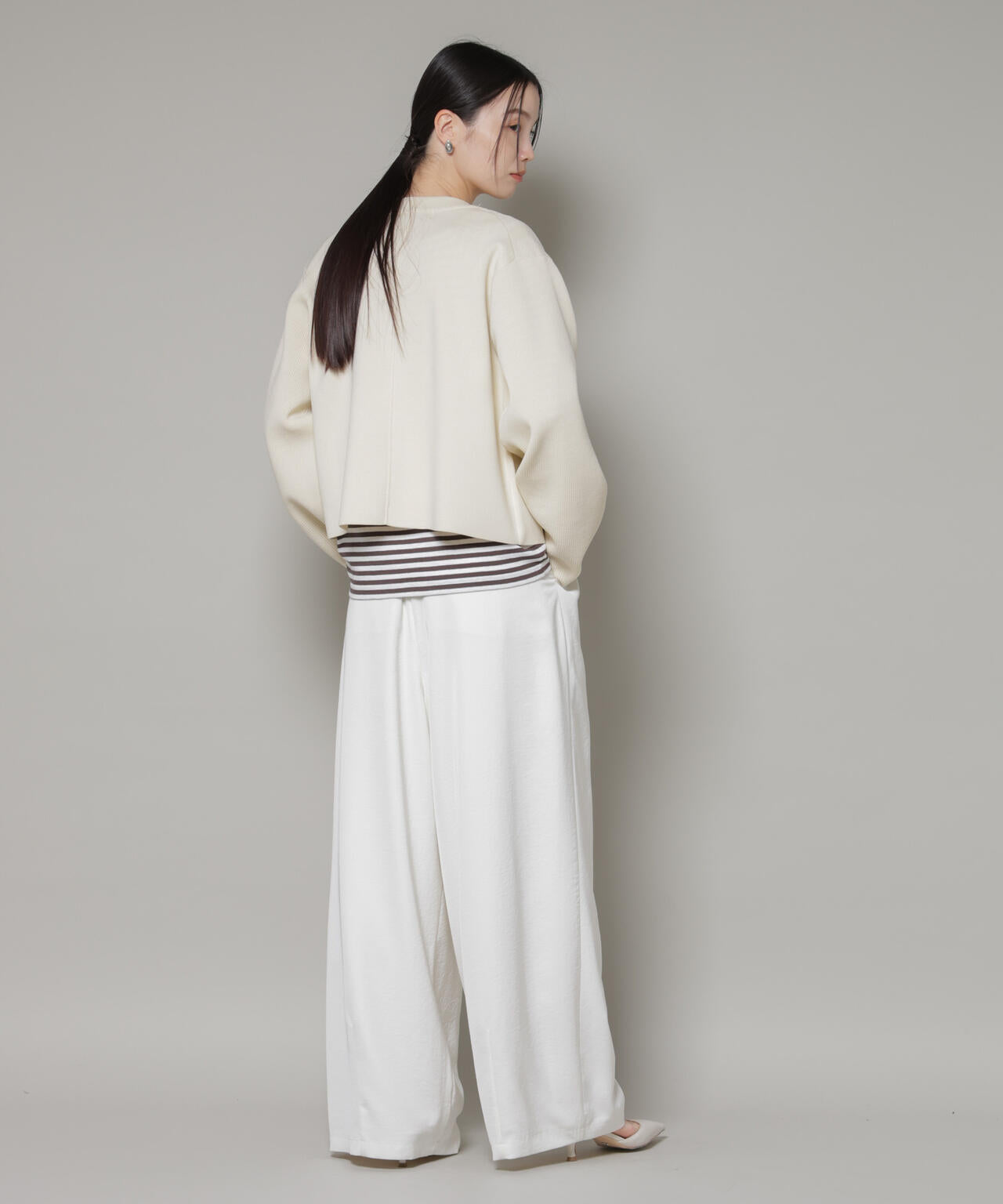 ビッグボタンクルーネックニットカーディガン