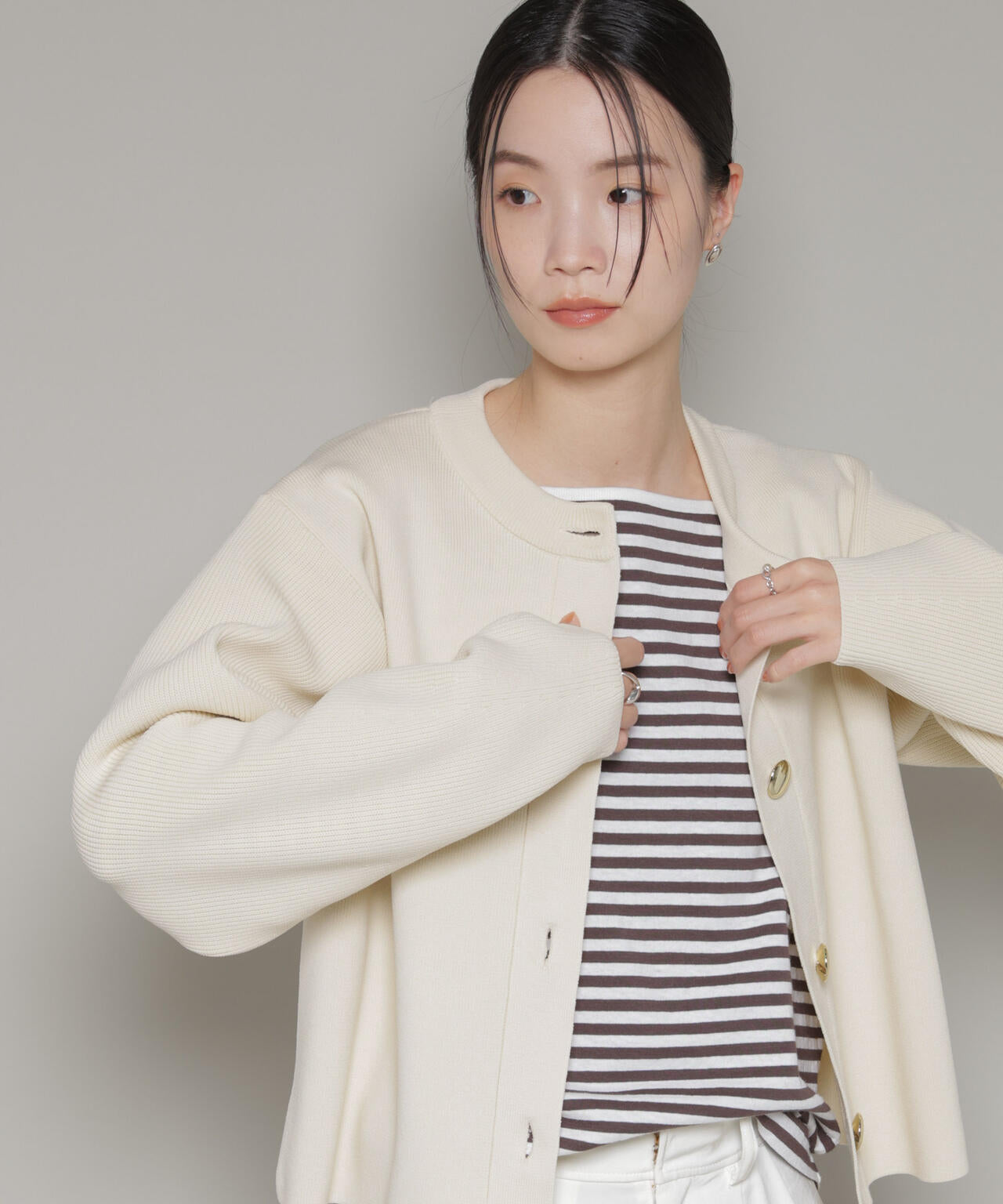 ビッグボタンクルーネックニットカーディガン | NANO universe（ナノ