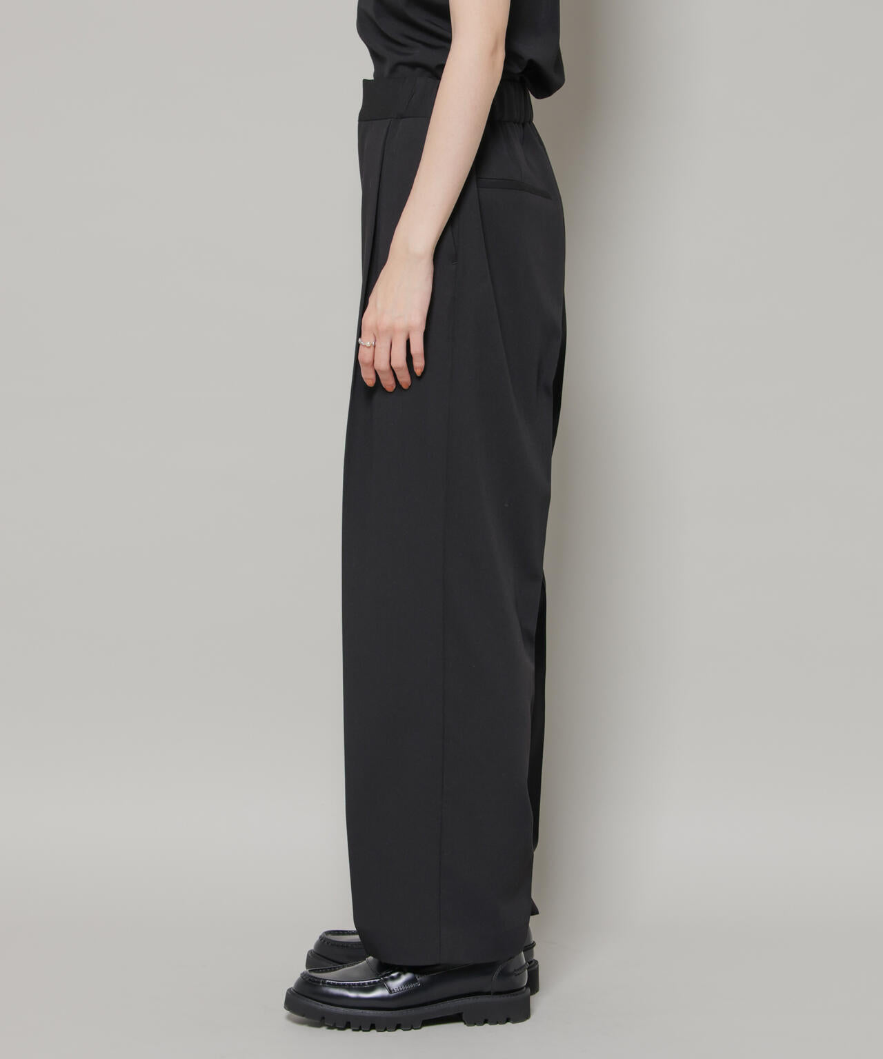 ワンタックセンタープレスストレートパンツ | NANO universe（ナノ