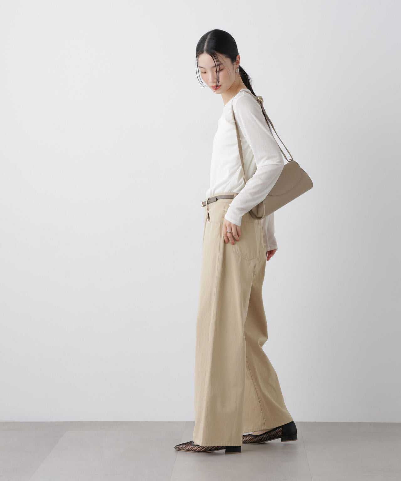 コットンツイルタックワイドパンツ