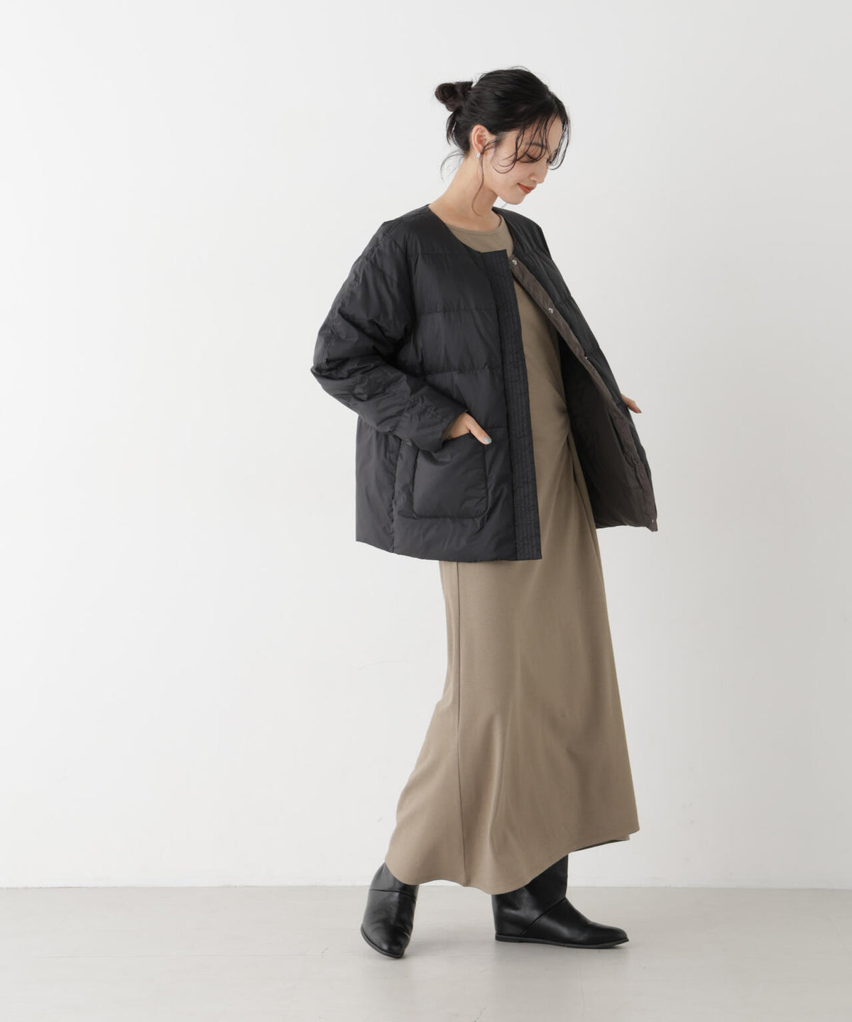 撥水加工ライトダウン リバーシブルノーカラージャケット