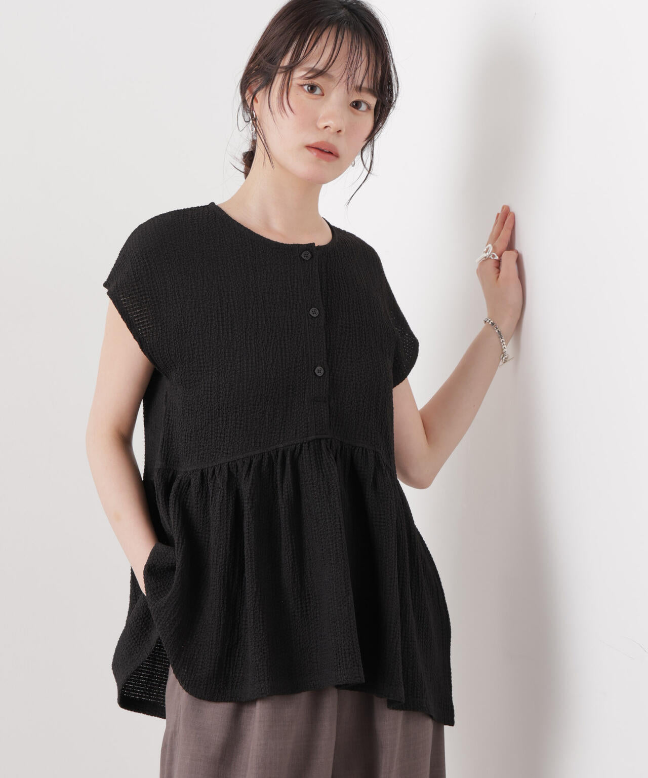 161cm 着用サイズ：F