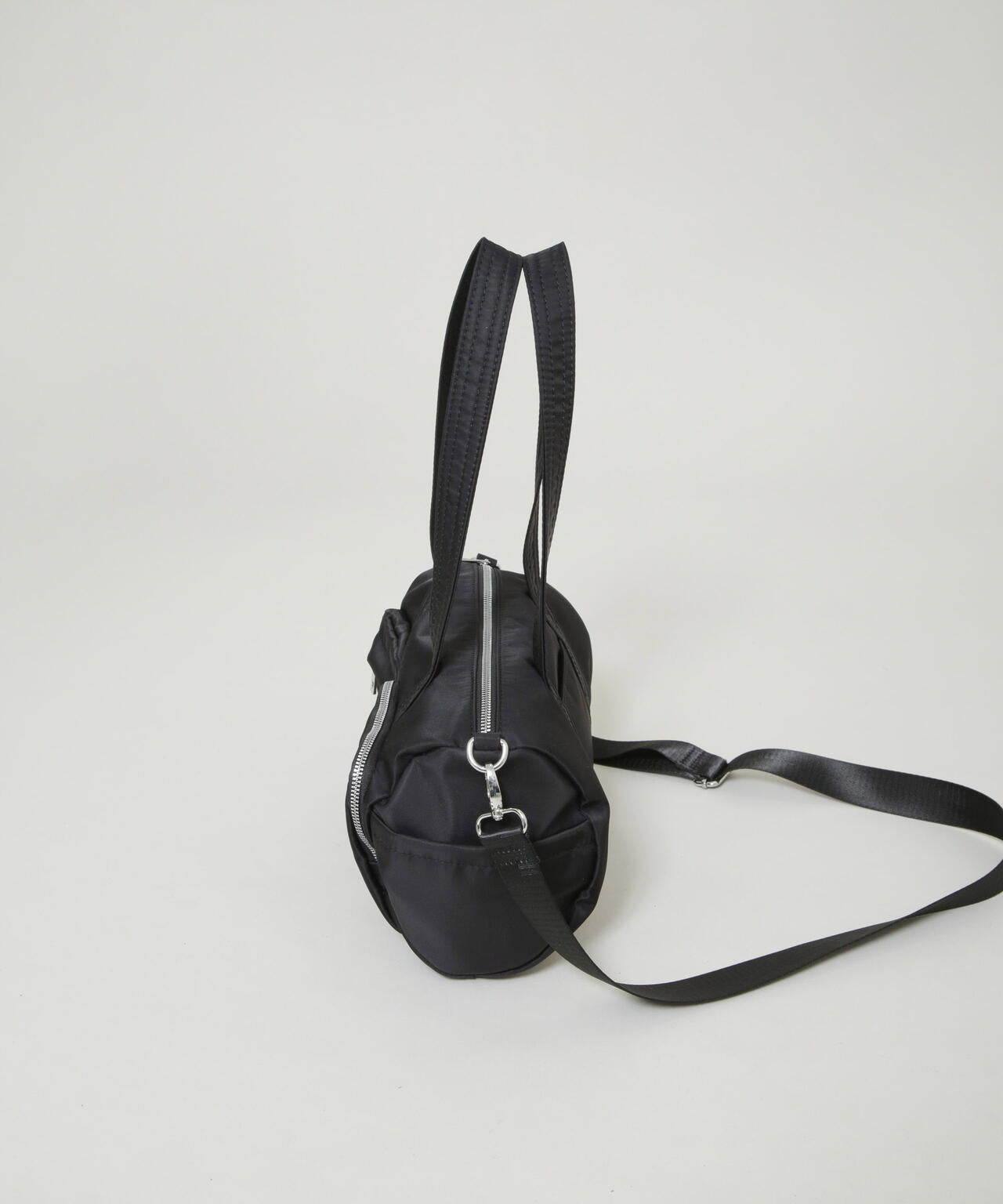 【500mlペットボトル収納可】WEB限定/ナイロンドラム型ポケットボストンバッグ