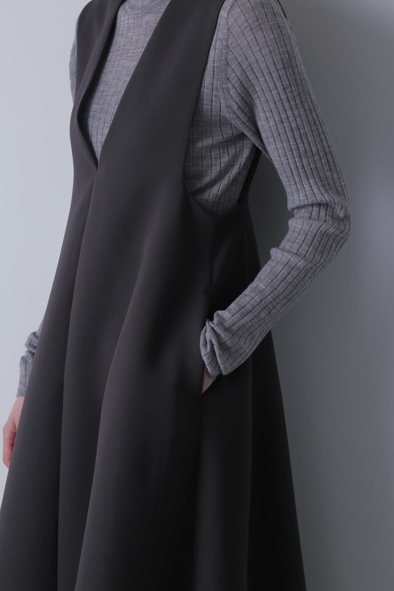 7b7d8a03-3e44-567b-976c-e389606cf0e4_Image