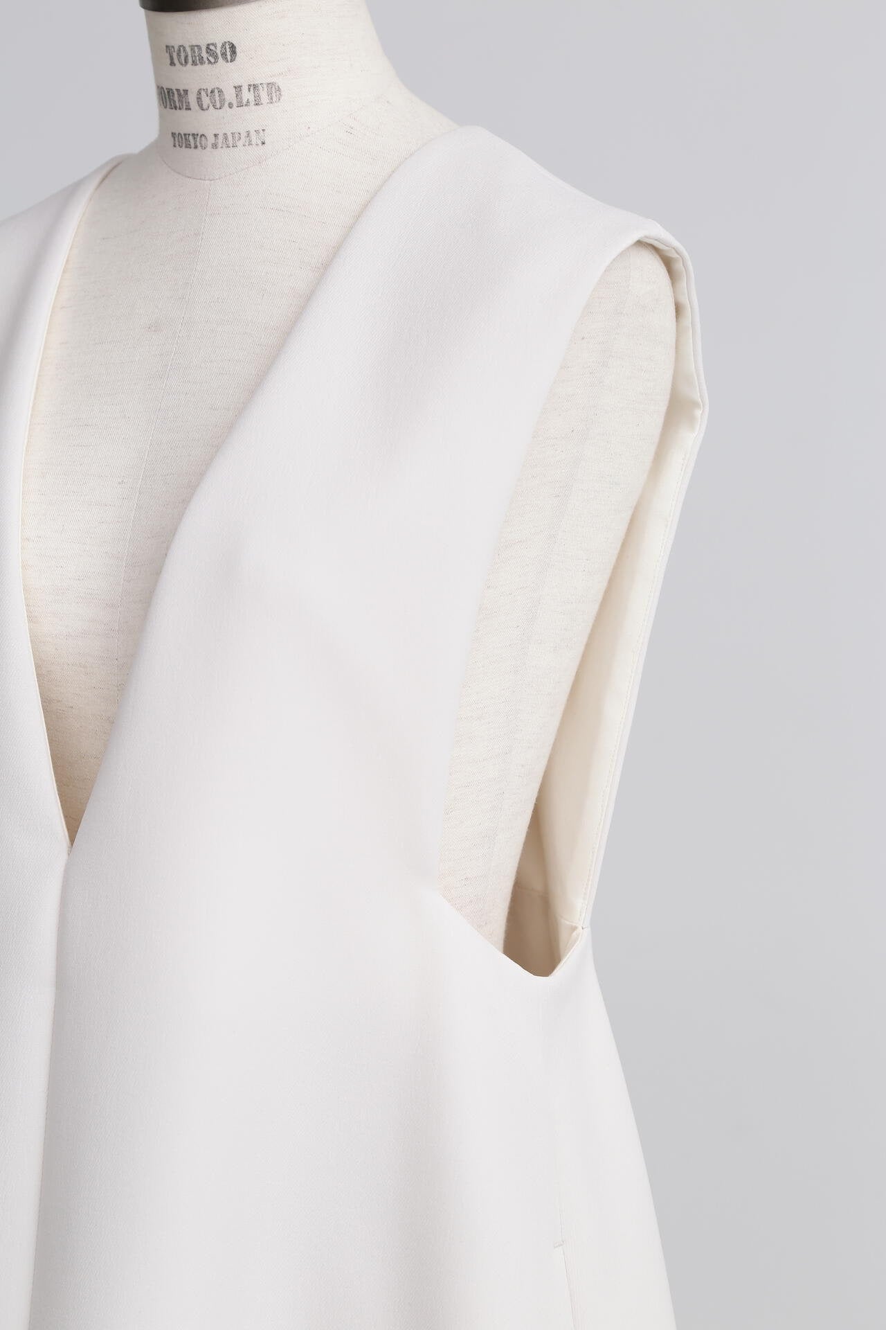 47b923b1-562c-53b4-9f15-ce40bd7df665_Image