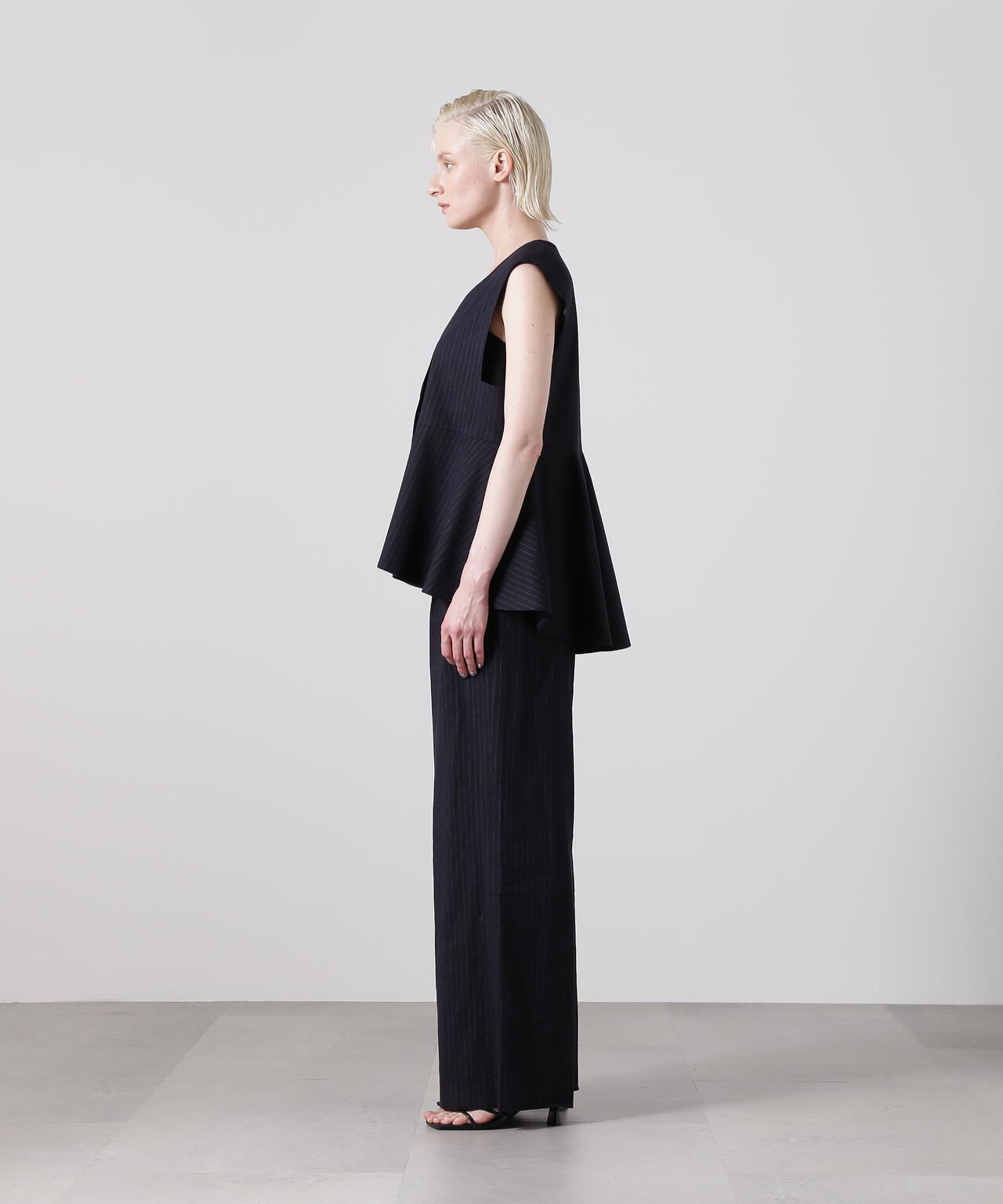 b69ed29c-d79d-5118-b03f-92b775c38415_Image