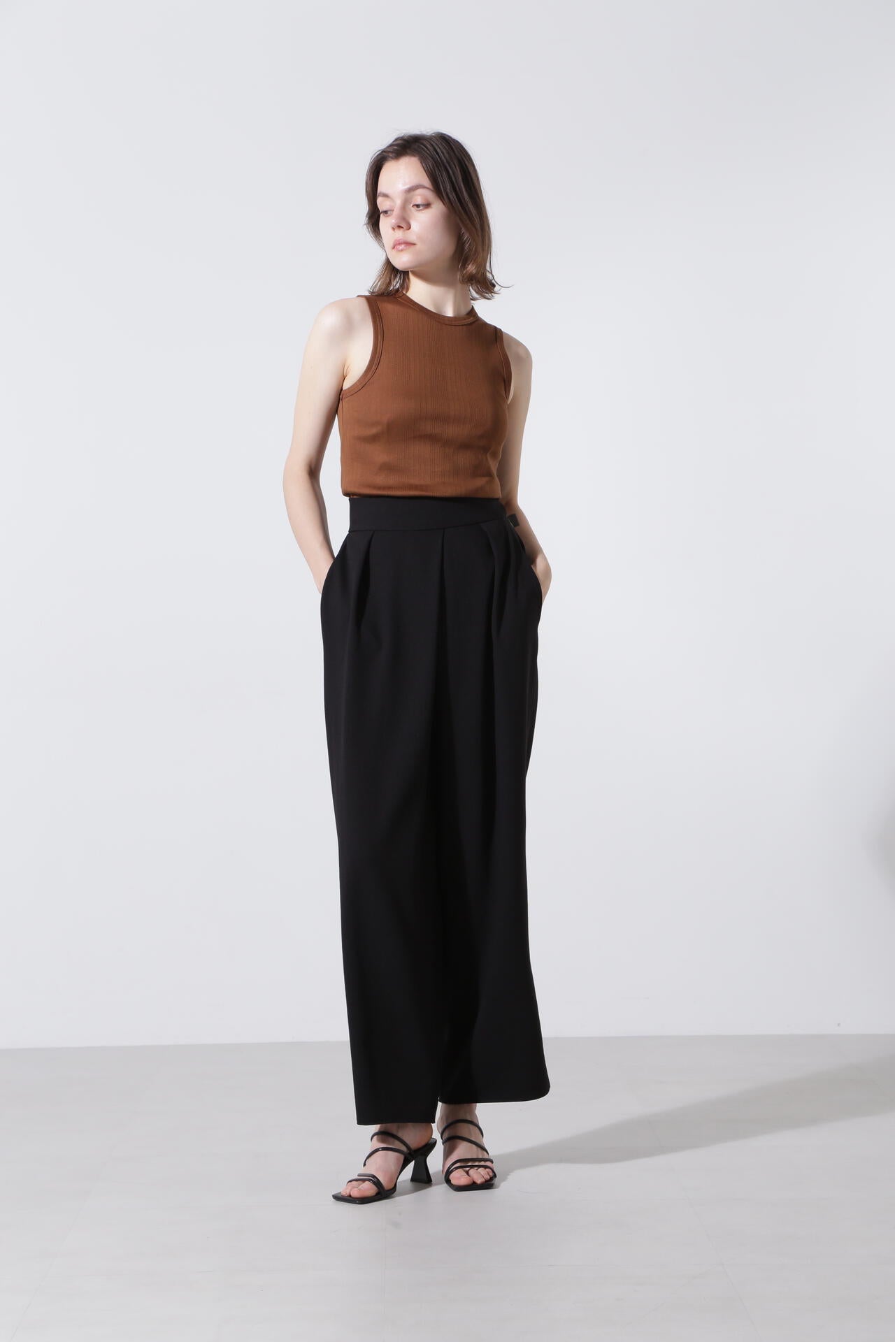 563c00f2-cfde-55e8-9707-fdf5b33b95e1_Image