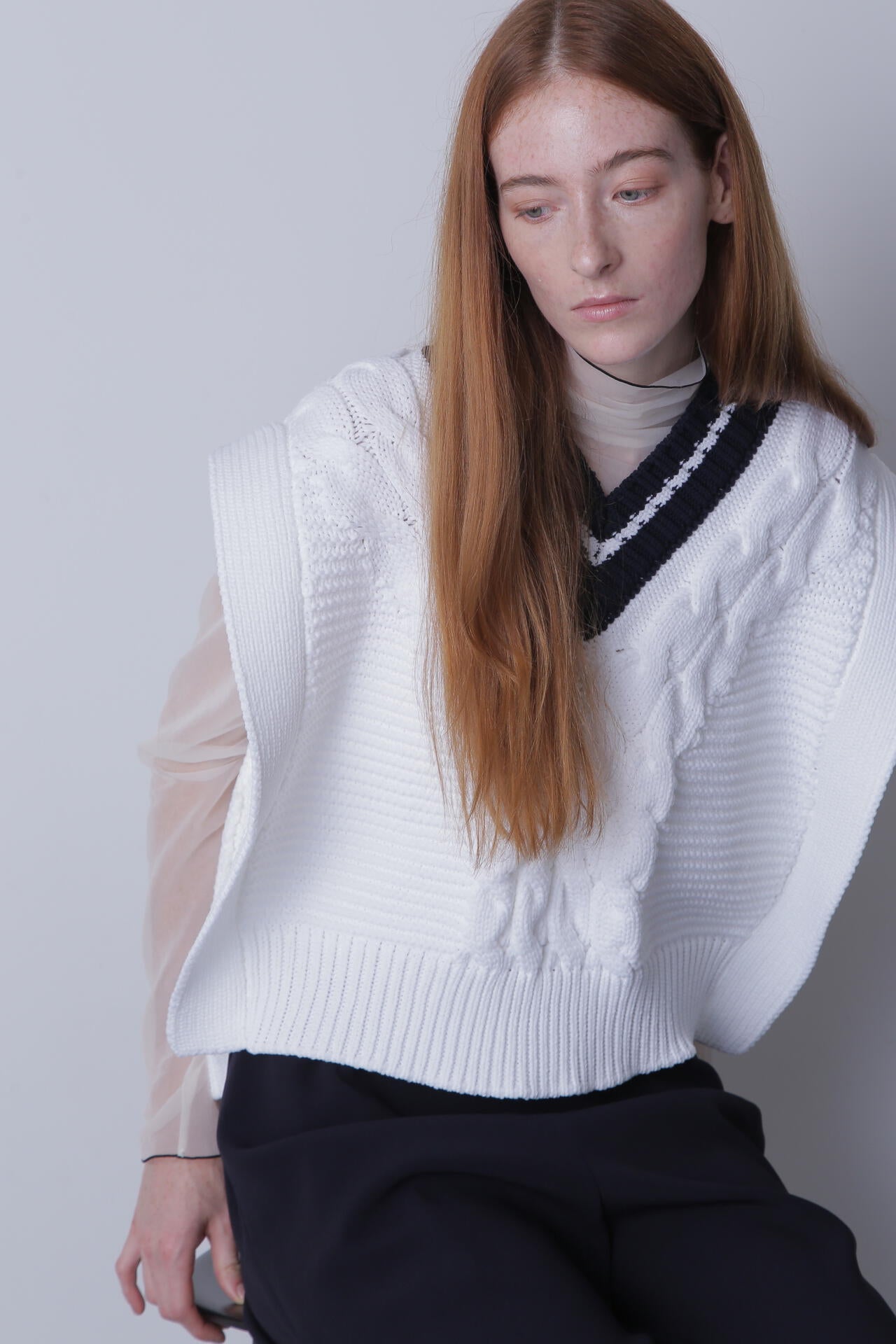 ケーブル編みベスト | hLM（エイチエルエム） ｜【公式】通販mix.tokyo