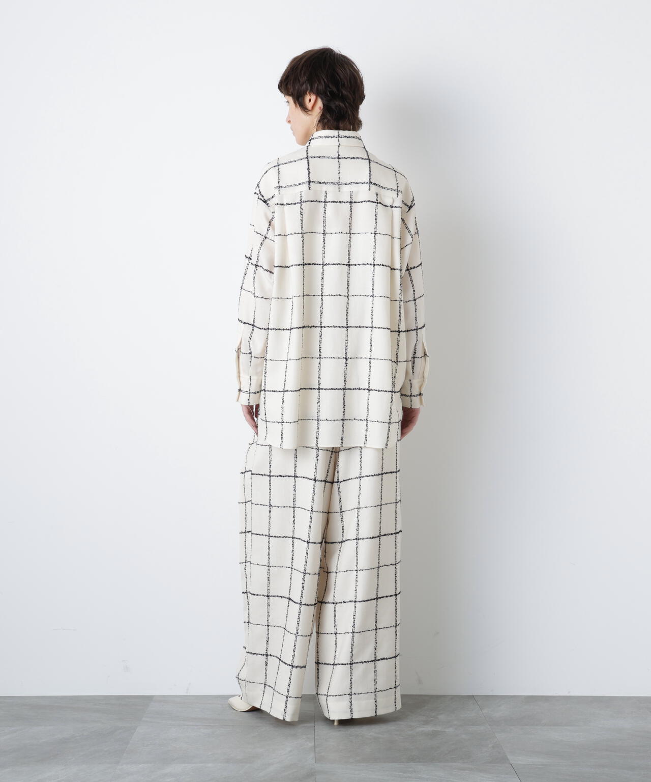 ウールチェックブラウス