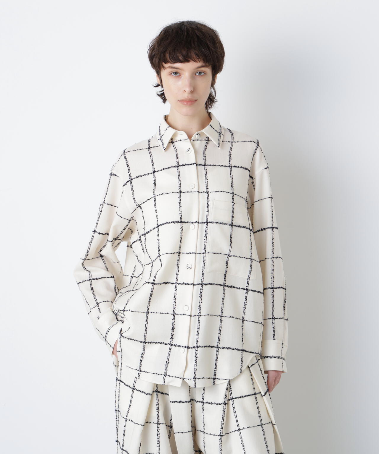 ウールチェックブラウス