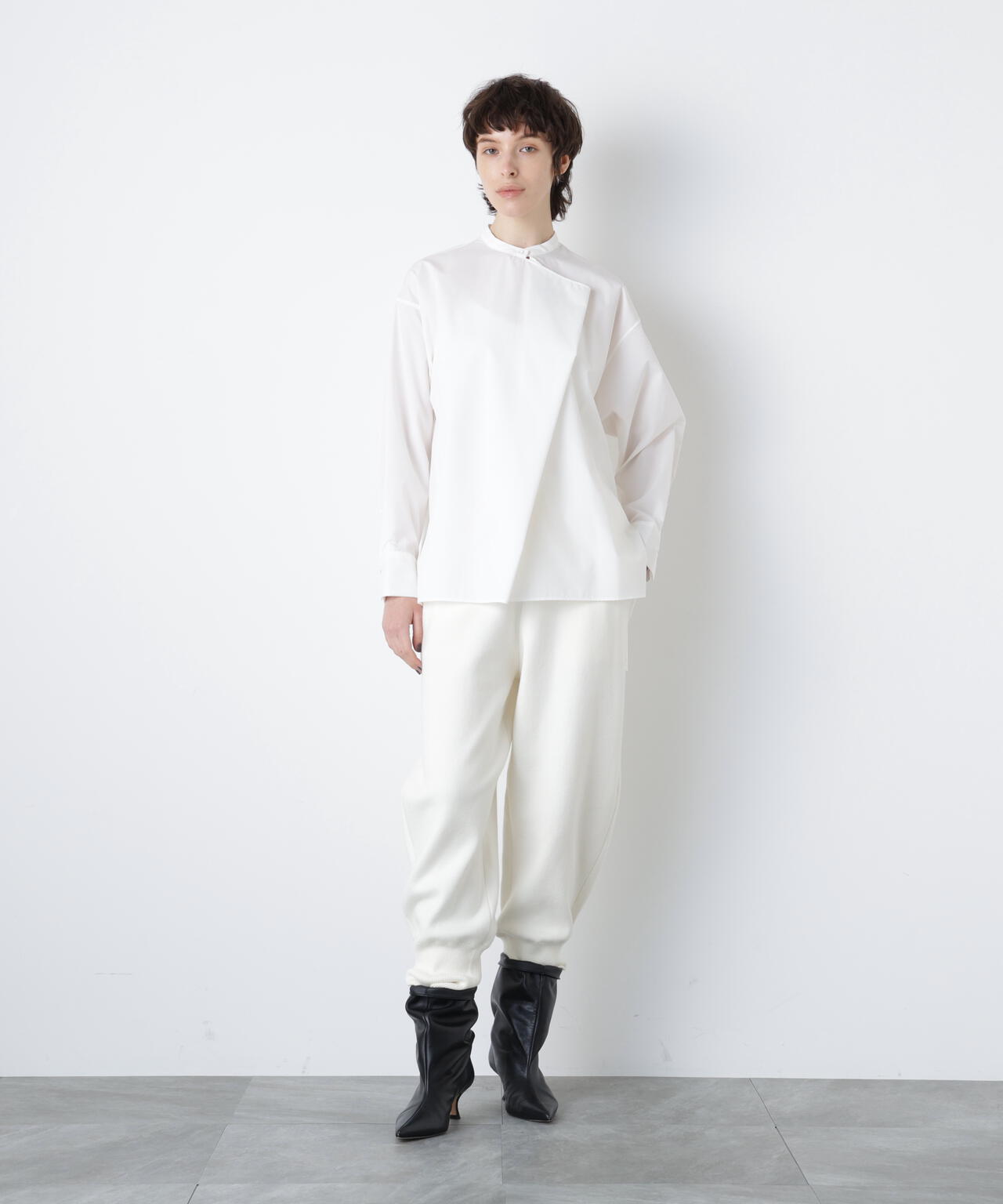 STORY 1月号掲載商品】タックネックブラウス | hLM（エイチエルエム