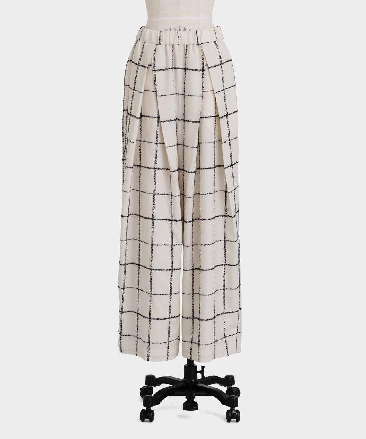 ウールチェックパンツ