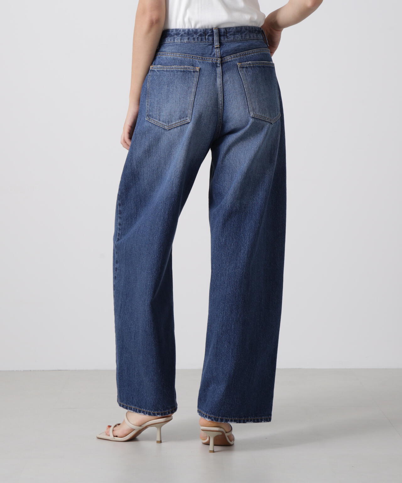 NEAT TOKYO SWISS DENIM スイスデニム　ベルトレス M NEAT TOKYO SWISS DENIM スイスデニム ベルトレス M NEAT TOKYO