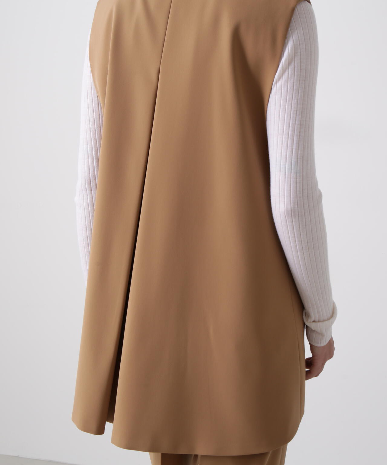 【美的 10月号掲載商品】ダブルクロスジレ