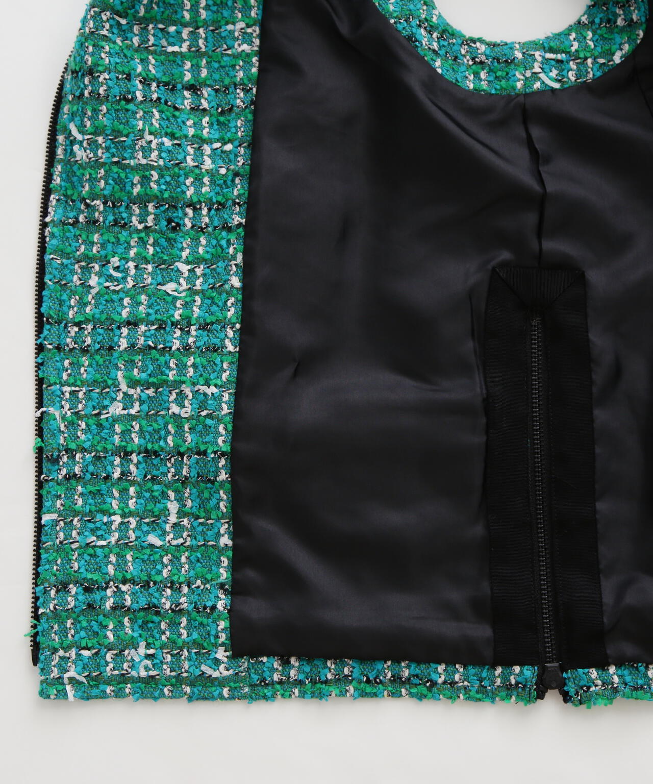 美品 heve ツイードジレ 東京限定 LINTONツイードジレ | hLM