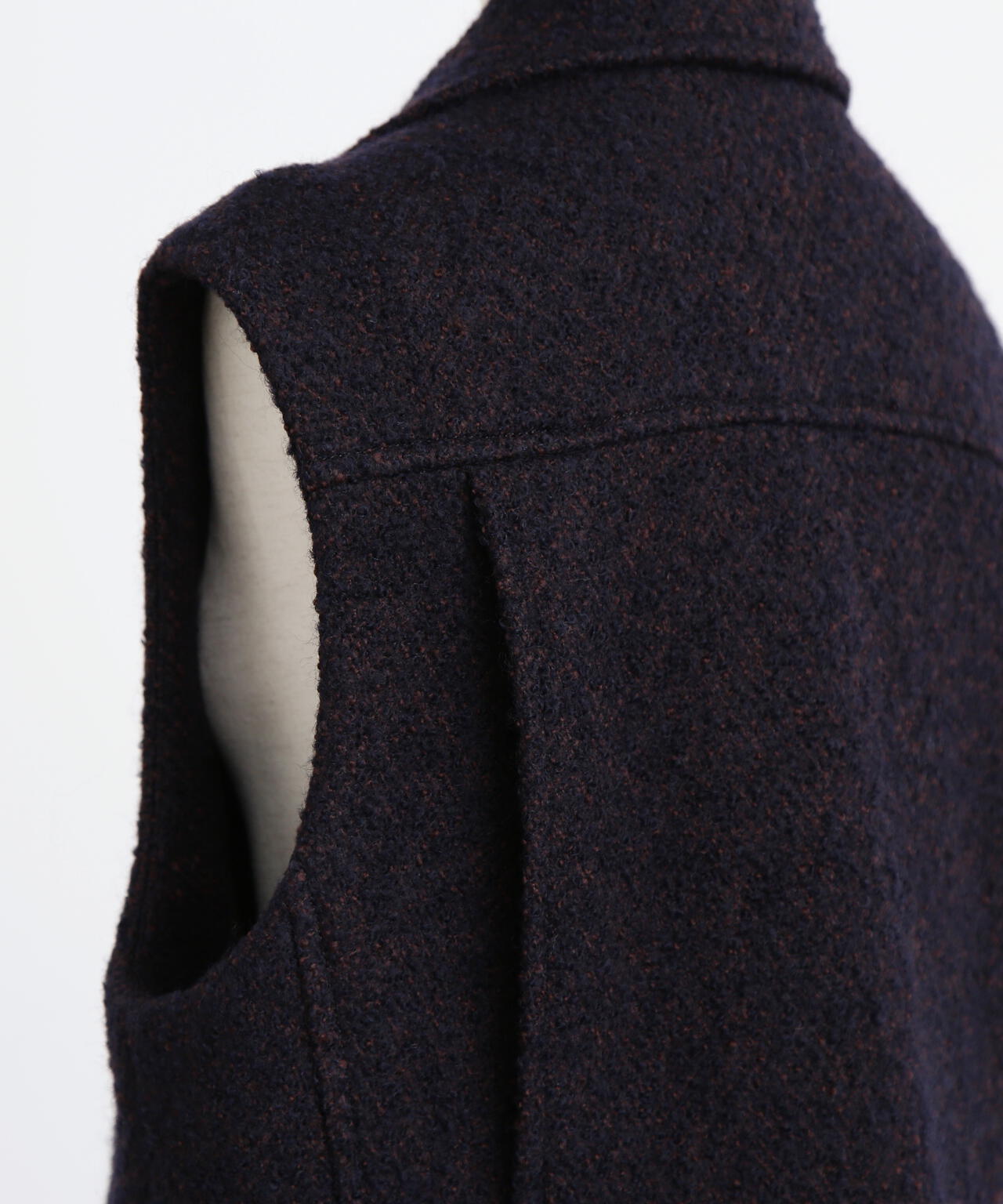 ループヘリンボーンツイードジレ