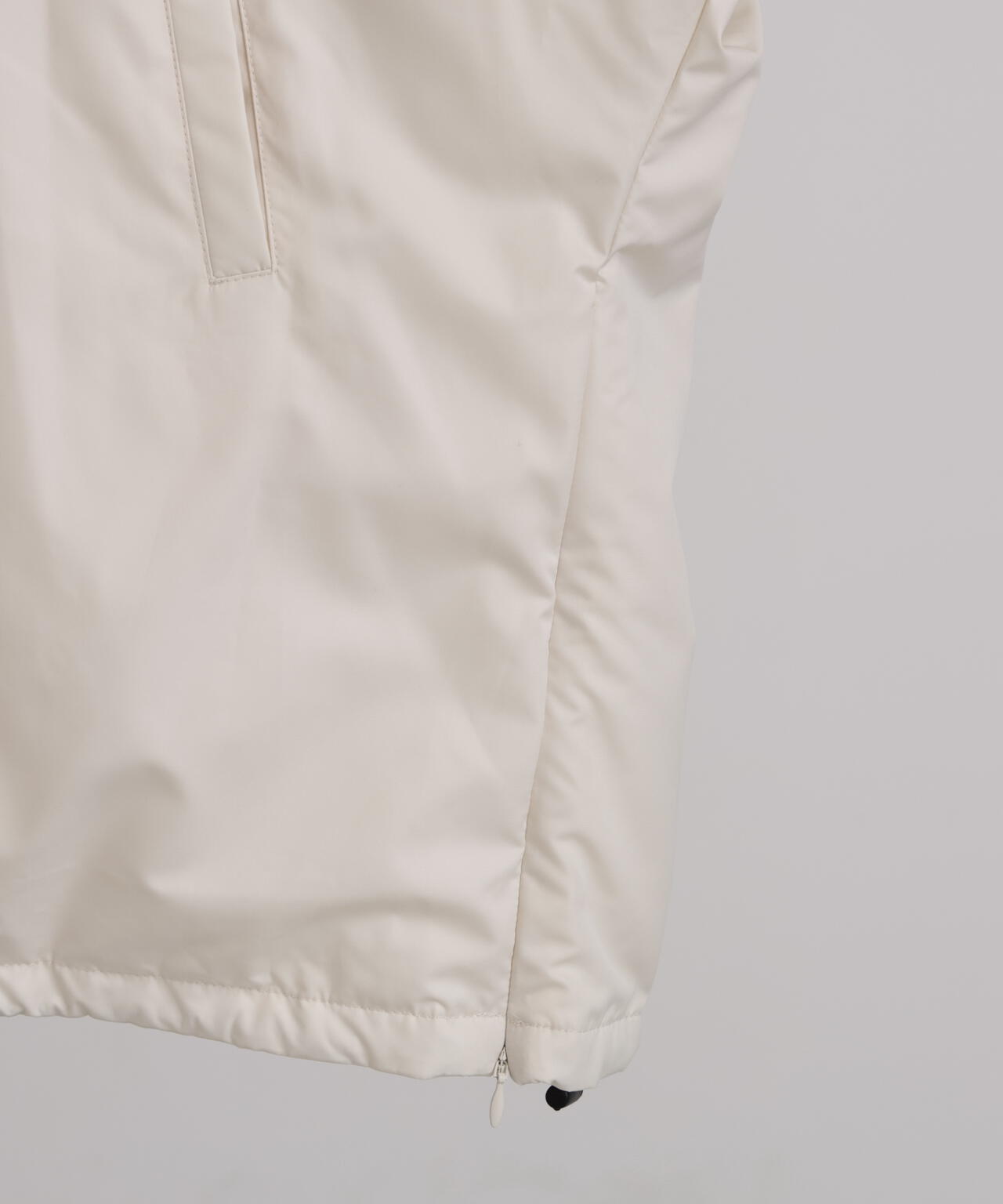 ポンチョダウン