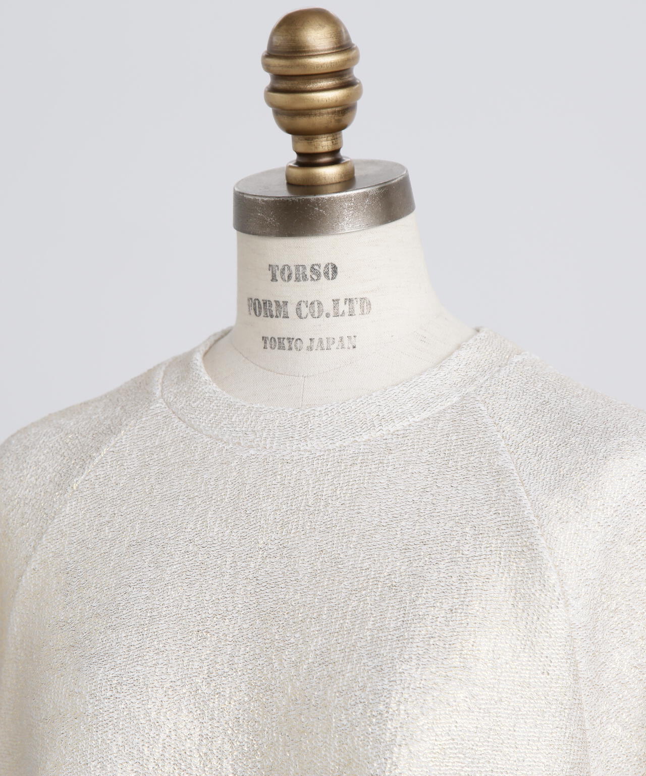 箔プリントカットソー