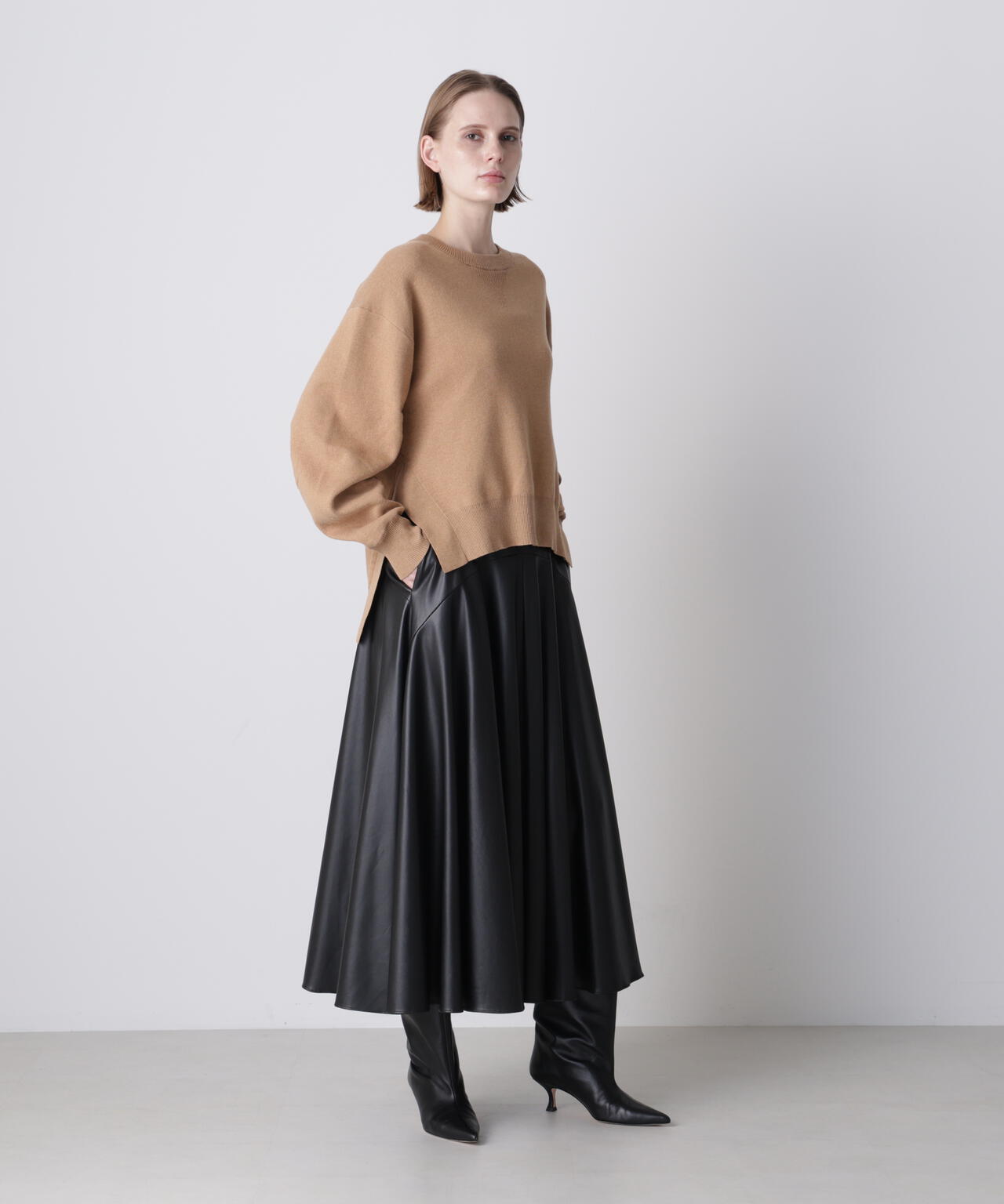 スエットニット