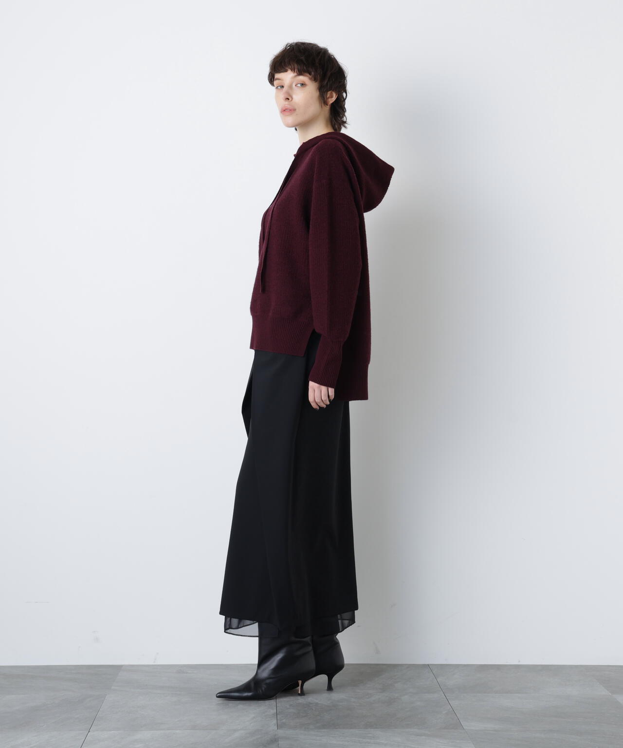 パイルニットフーディー