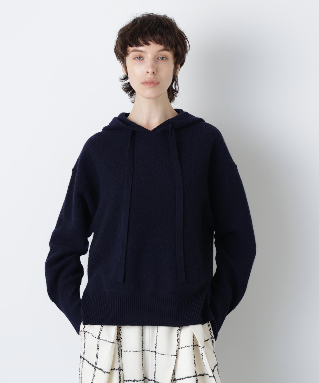 パイルニットフーディー