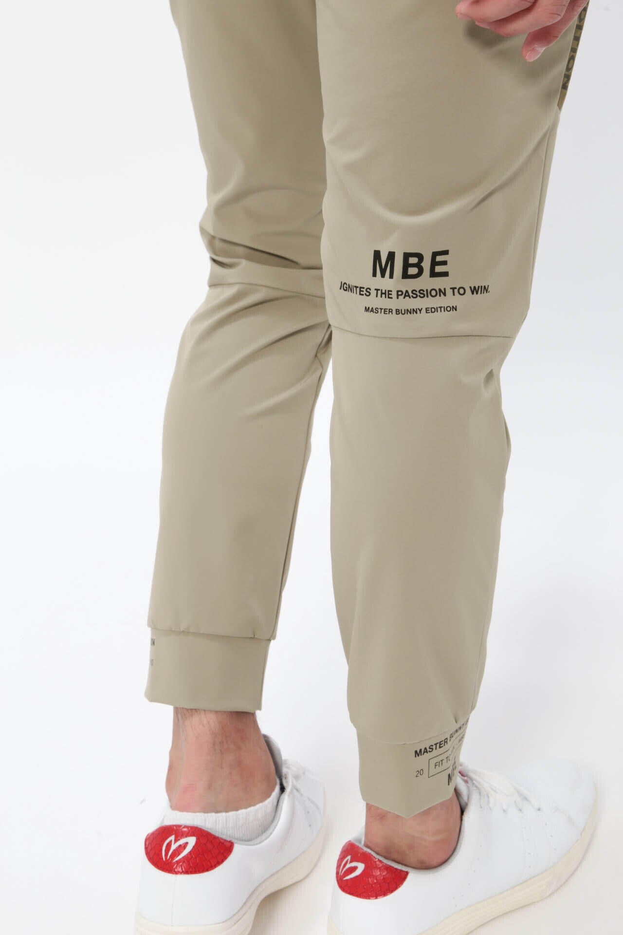 ナイロンストレッチ ジョガーパンツ | MASTER BUNNY EDITION（マスター