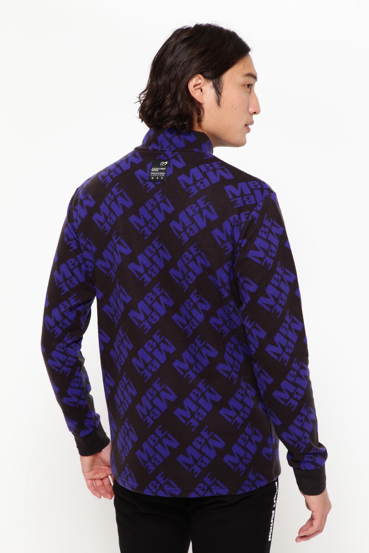 マスターバニーメンズ半袖モックネック(MBE柄) マスターバニーメンズ半袖モックネック(MBE柄)