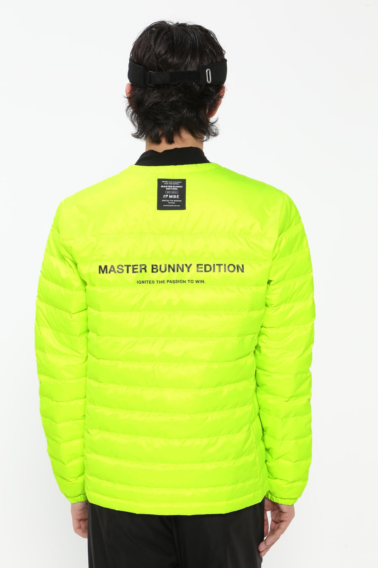 MASTER BUNNY EDITION 蛍光イエロー ジャケット サイズ6 ポリエステルリップストップ撥水ノーカラーダウンジャケット | MASTER