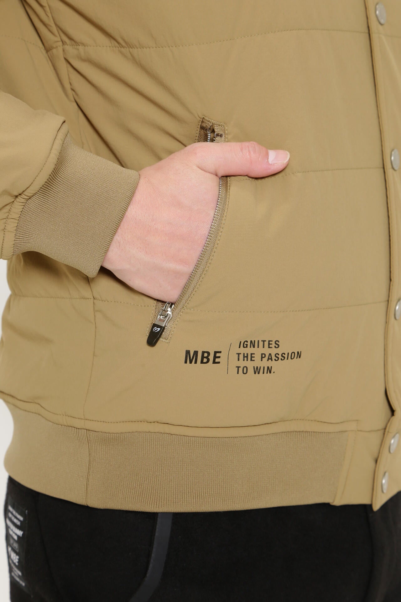 ストレッチタフタ 撥水ブルゾン | MASTER BUNNY EDITION（マスター