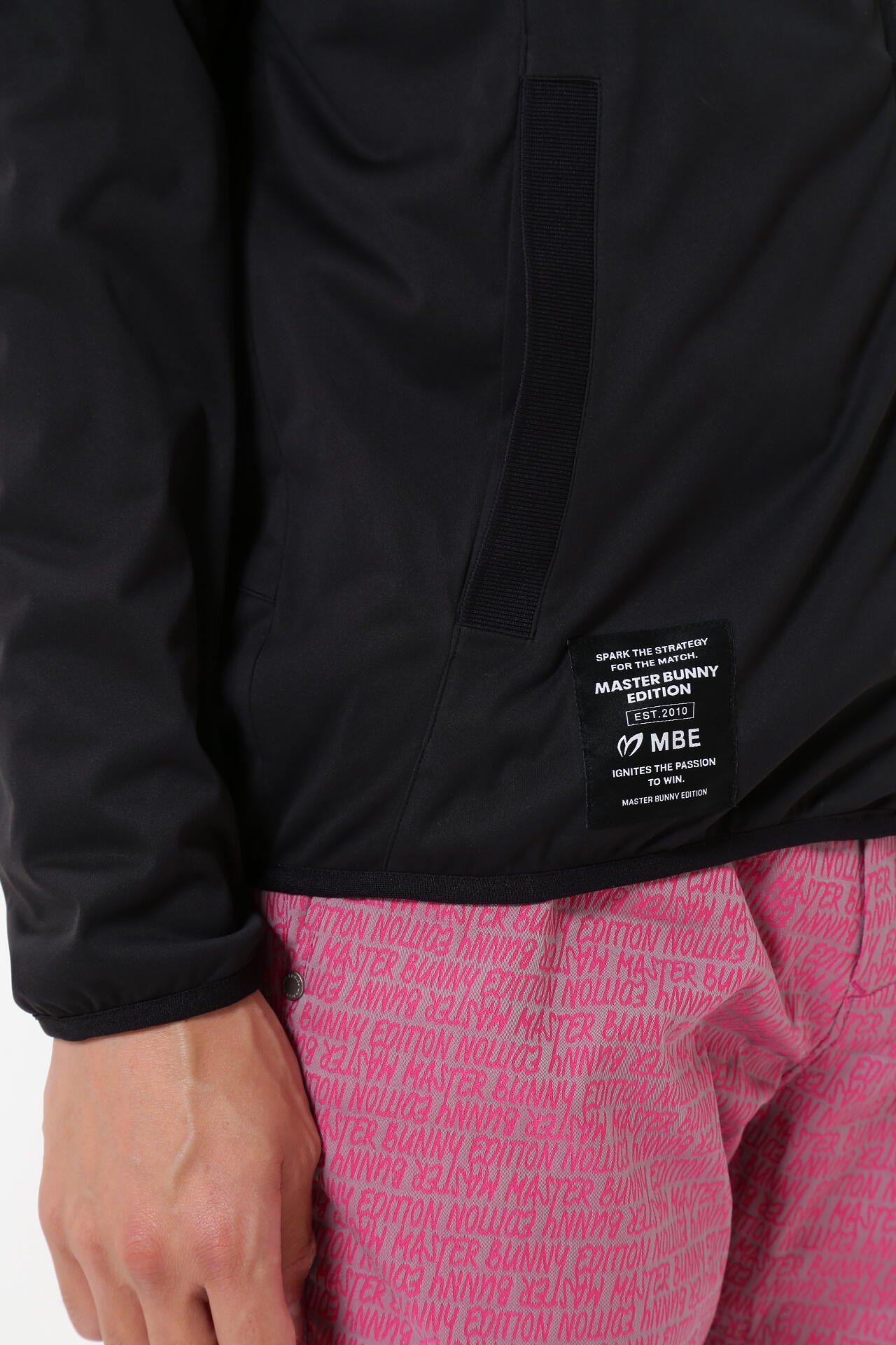 ポリエステルドビーストレッチコーティング ツインスニードジャック