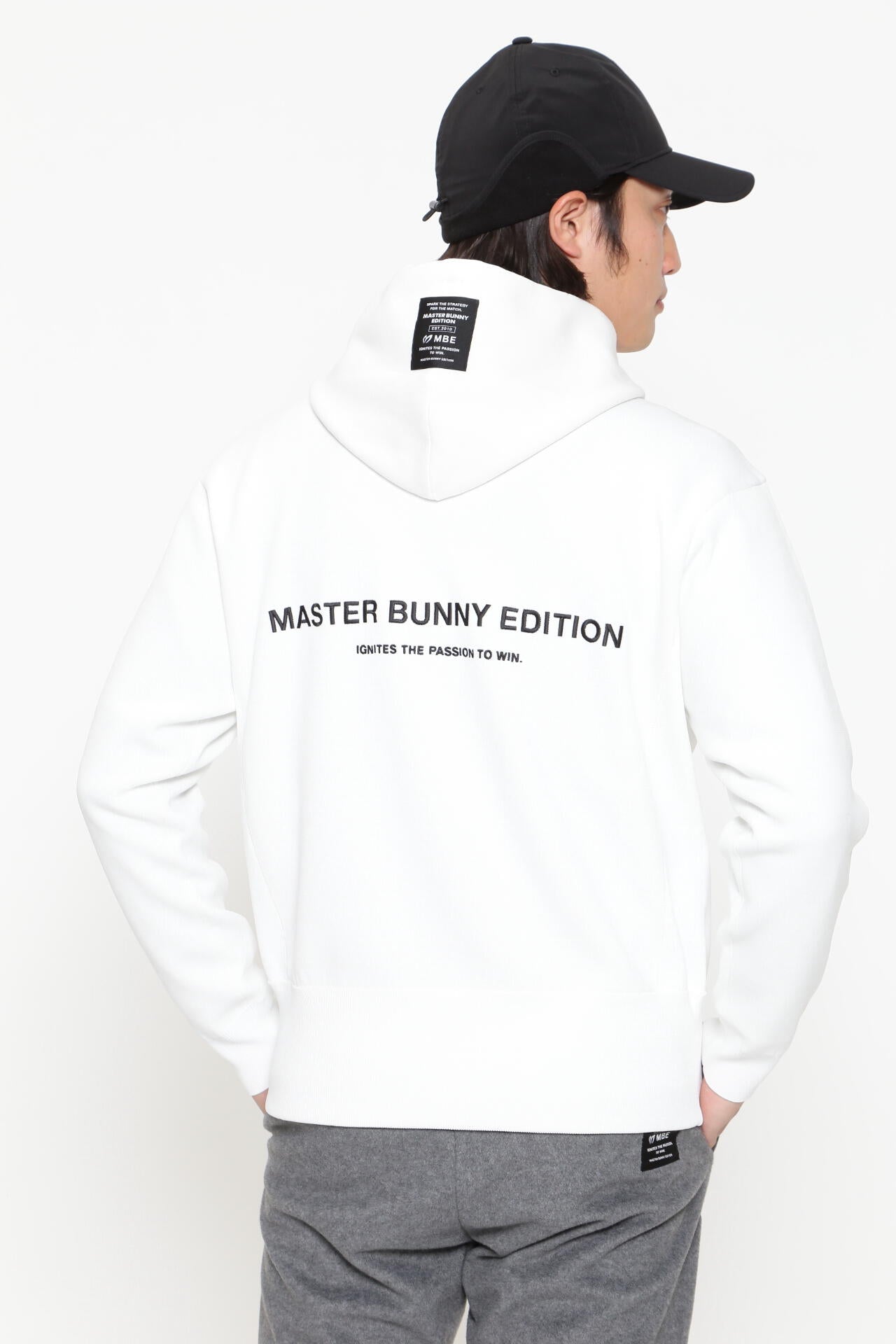 接結ニットフーディプルオーバー | MASTER BUNNY EDITION（マスター