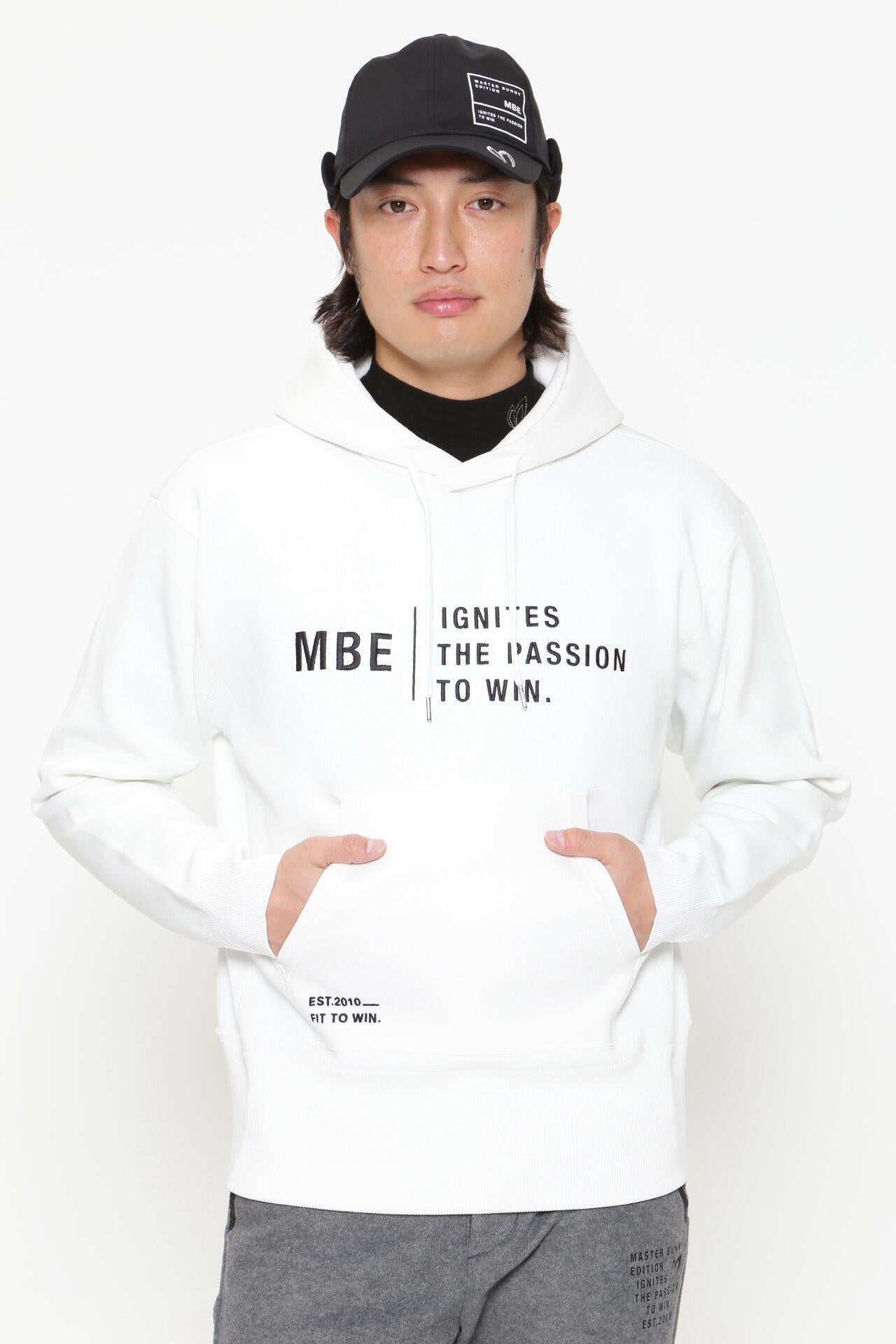 接結ニットフーディプルオーバー | MASTER BUNNY EDITION（マスター