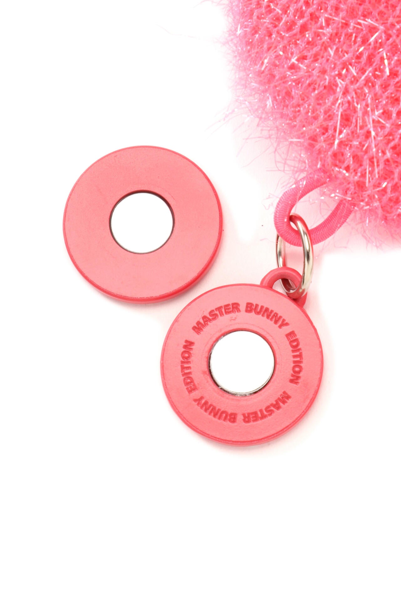 ラメニット ボールポーチ (UNISEX) | MASTER BUNNY EDITION（マスター