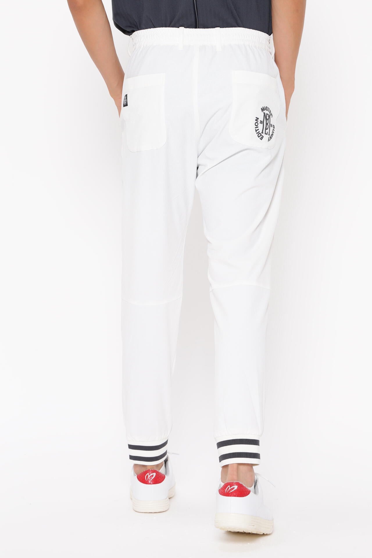 現行モデル　マスターバニー　ジョガーパンツ　白　L〜XL相当 ホワイト　5 ナイロンストレッチ ジョガーパンツ | MASTER BUNNY EDITION（マスター