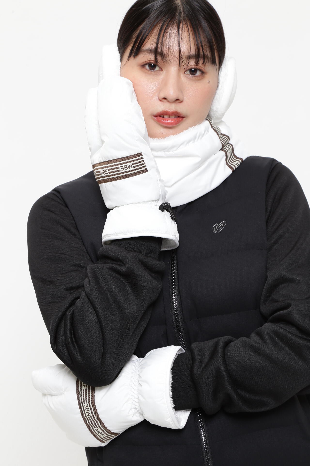 ラインテープ合繊ミトン (UNISEX) | MASTER BUNNY EDITION（マスター