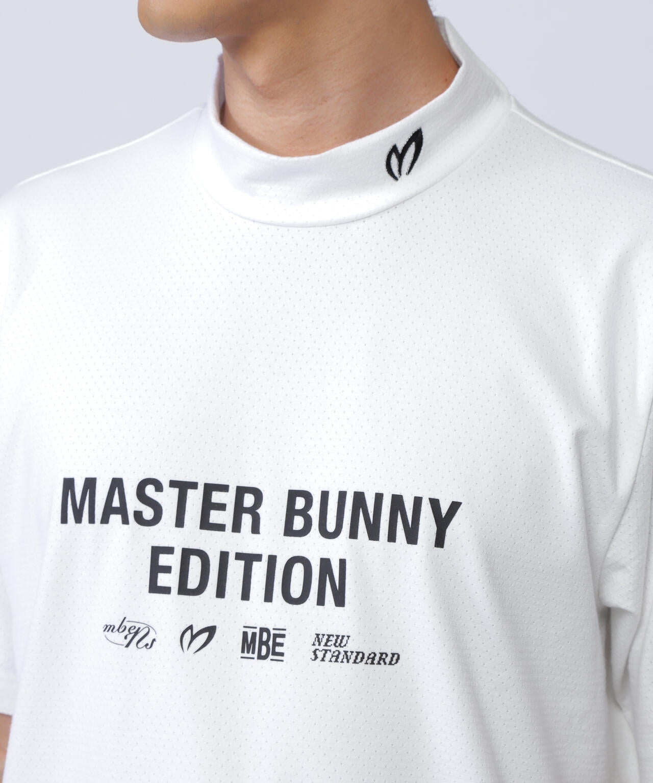 MASTER BUNNY EDITION モックネック 半袖 ホワイト