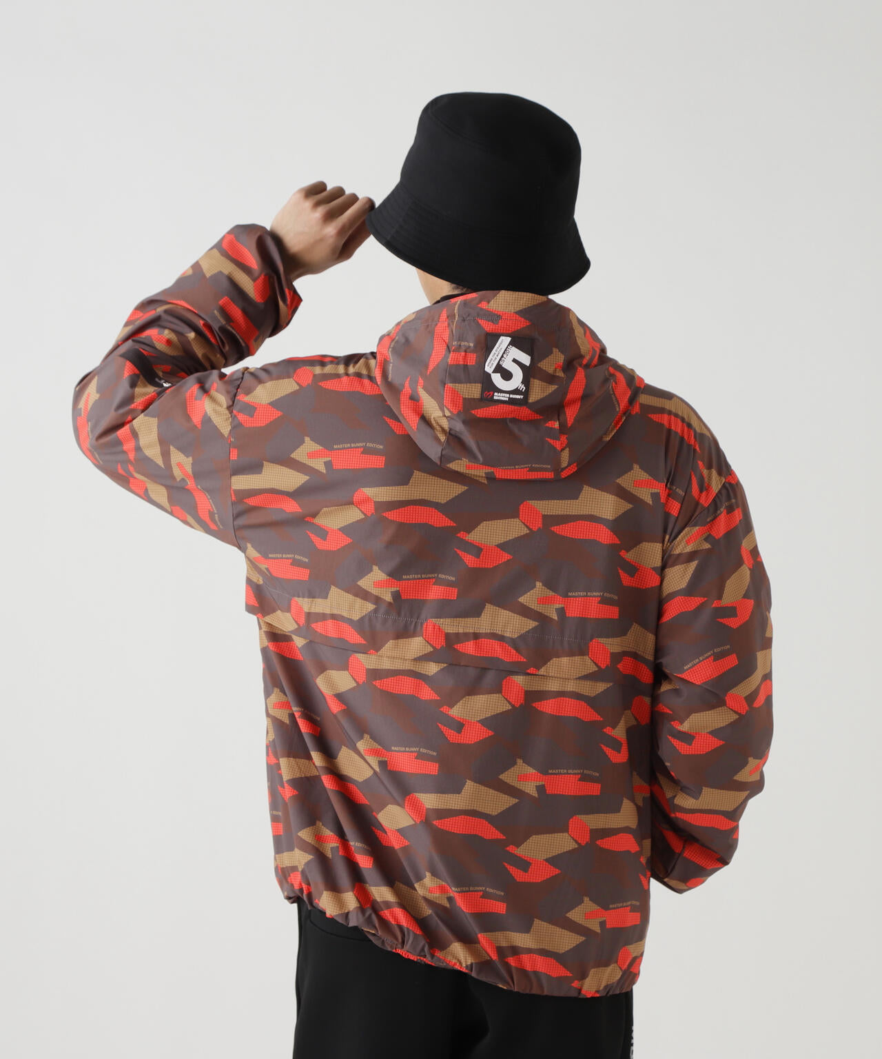 迷彩プリントフーディブルゾン