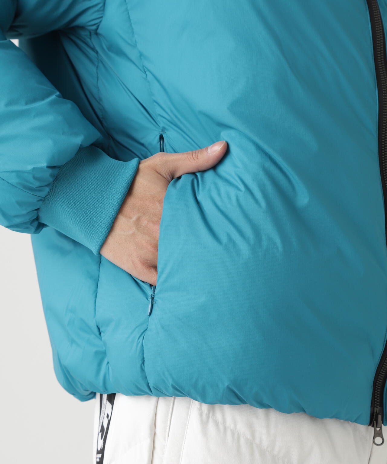 ダントツ撥水中綿ジップアップブルゾン | MASTER BUNNY EDITION